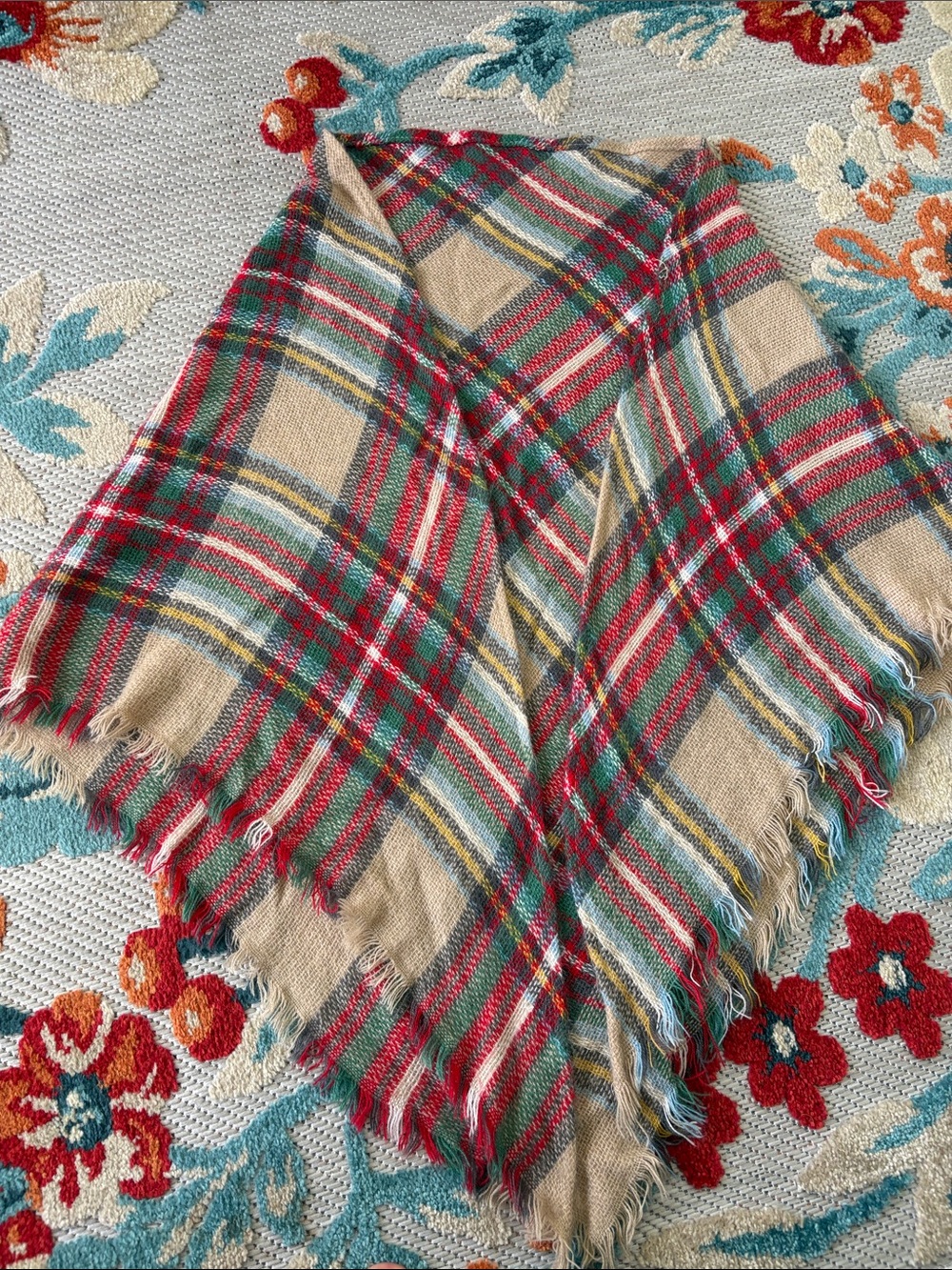 Warm scarf / poncho